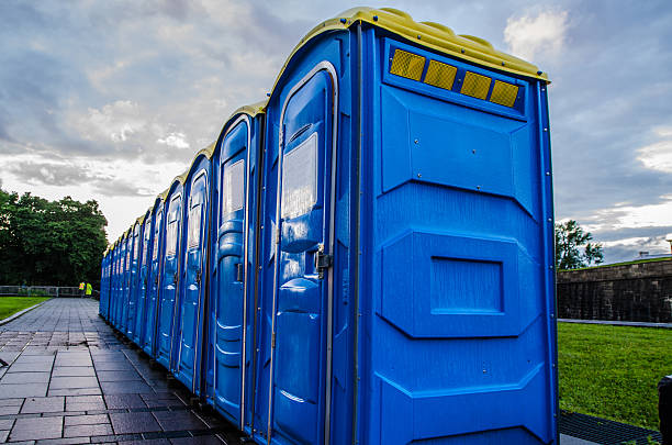 Best Best portable toilet rental  in Vicksburg, MI